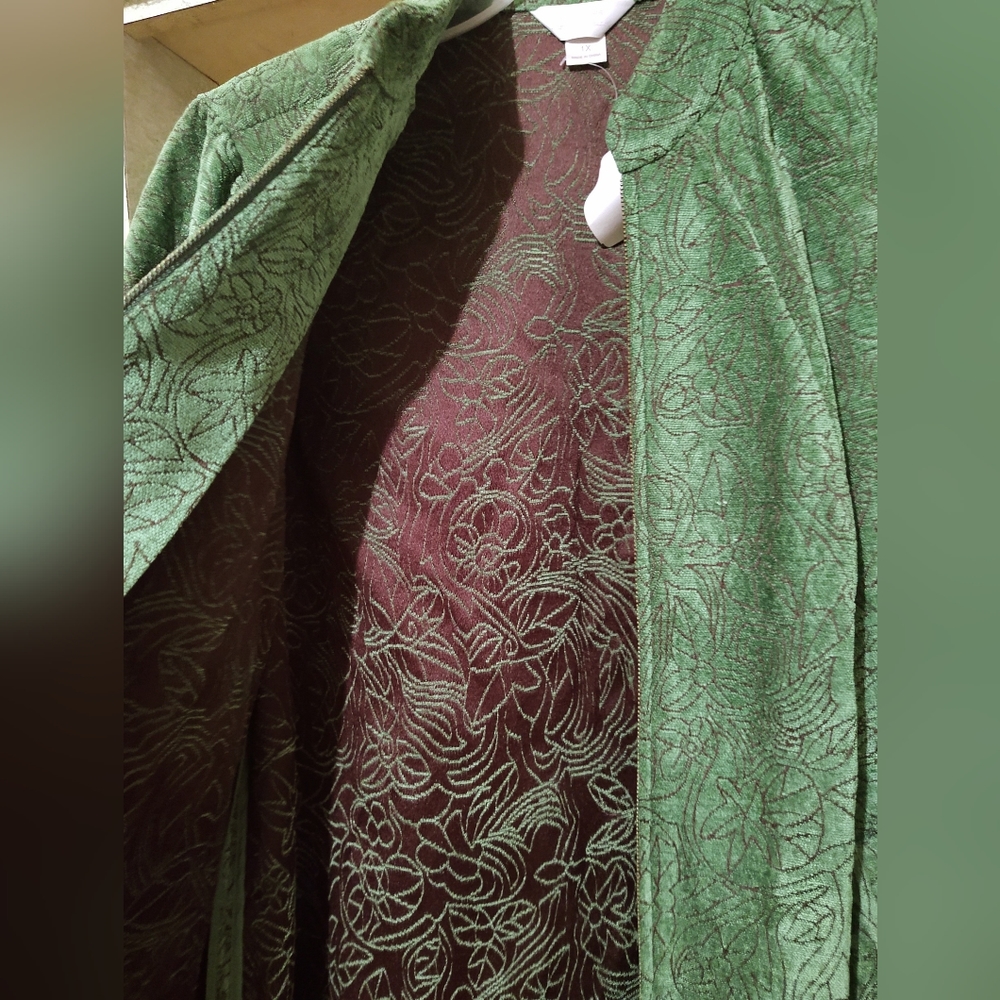 Fancy jacket - Picture 2 of 4